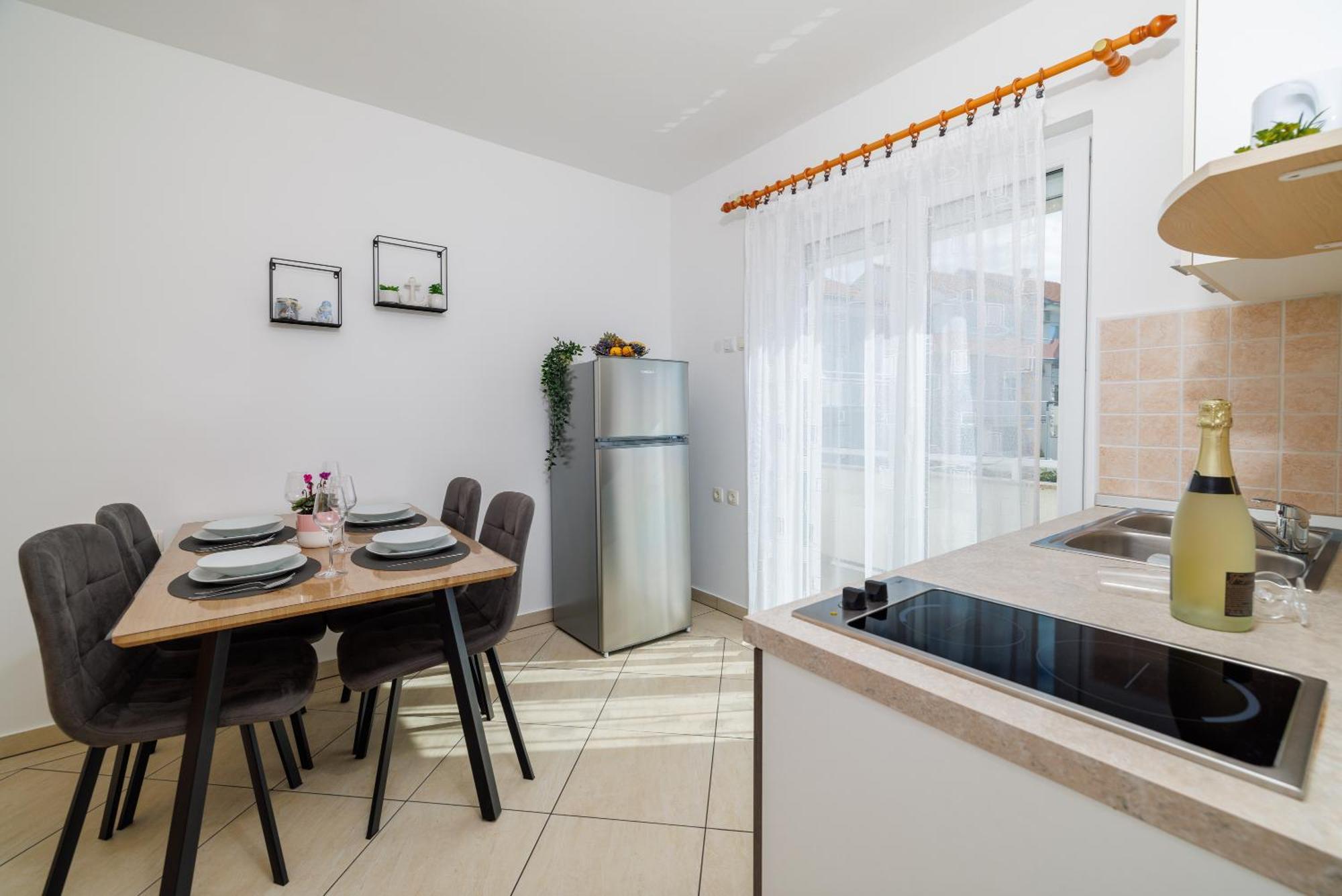 Apartments Maja ดรามัลย์ ภายนอก รูปภาพ