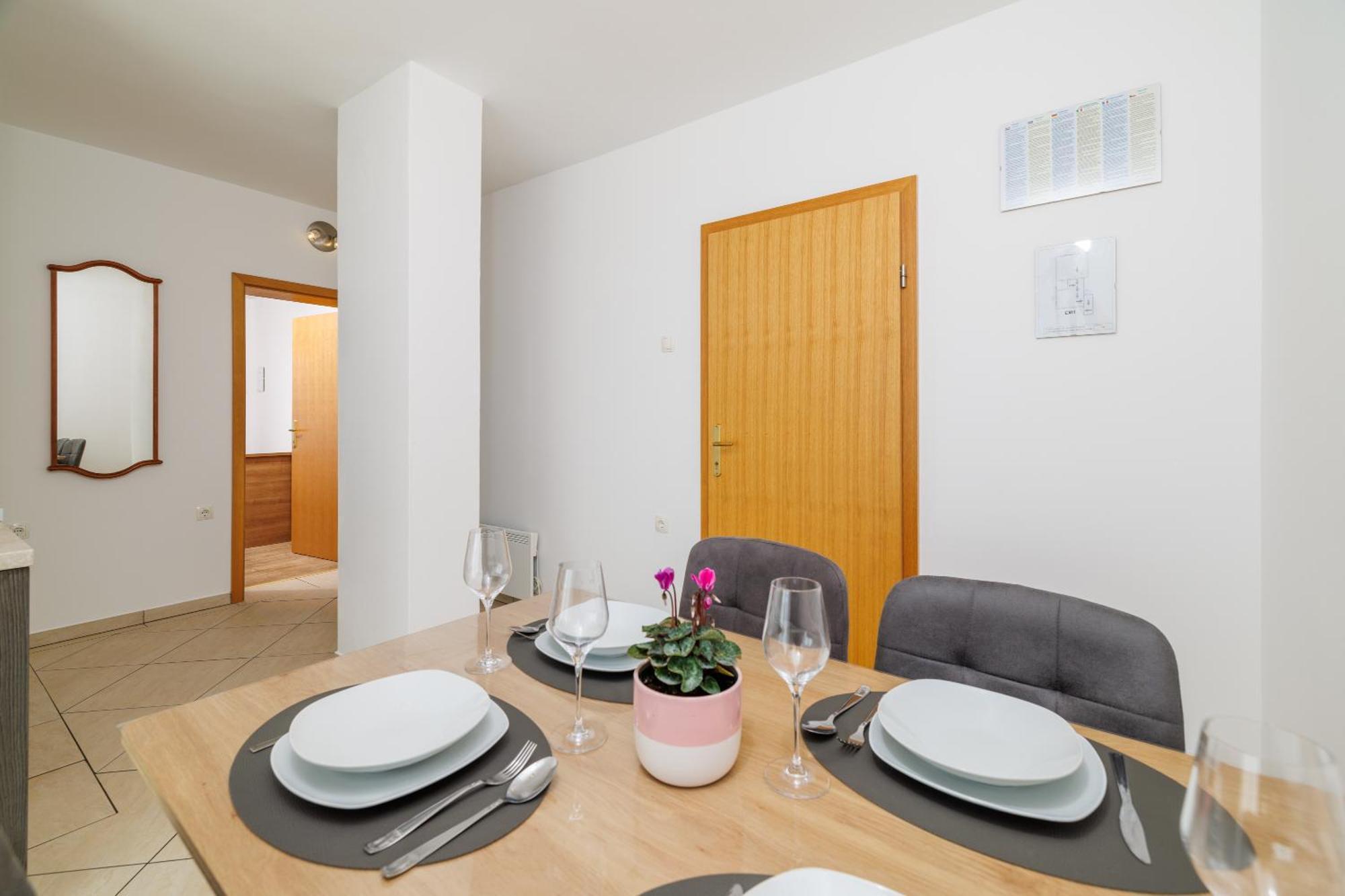 Apartments Maja ดรามัลย์ ภายนอก รูปภาพ